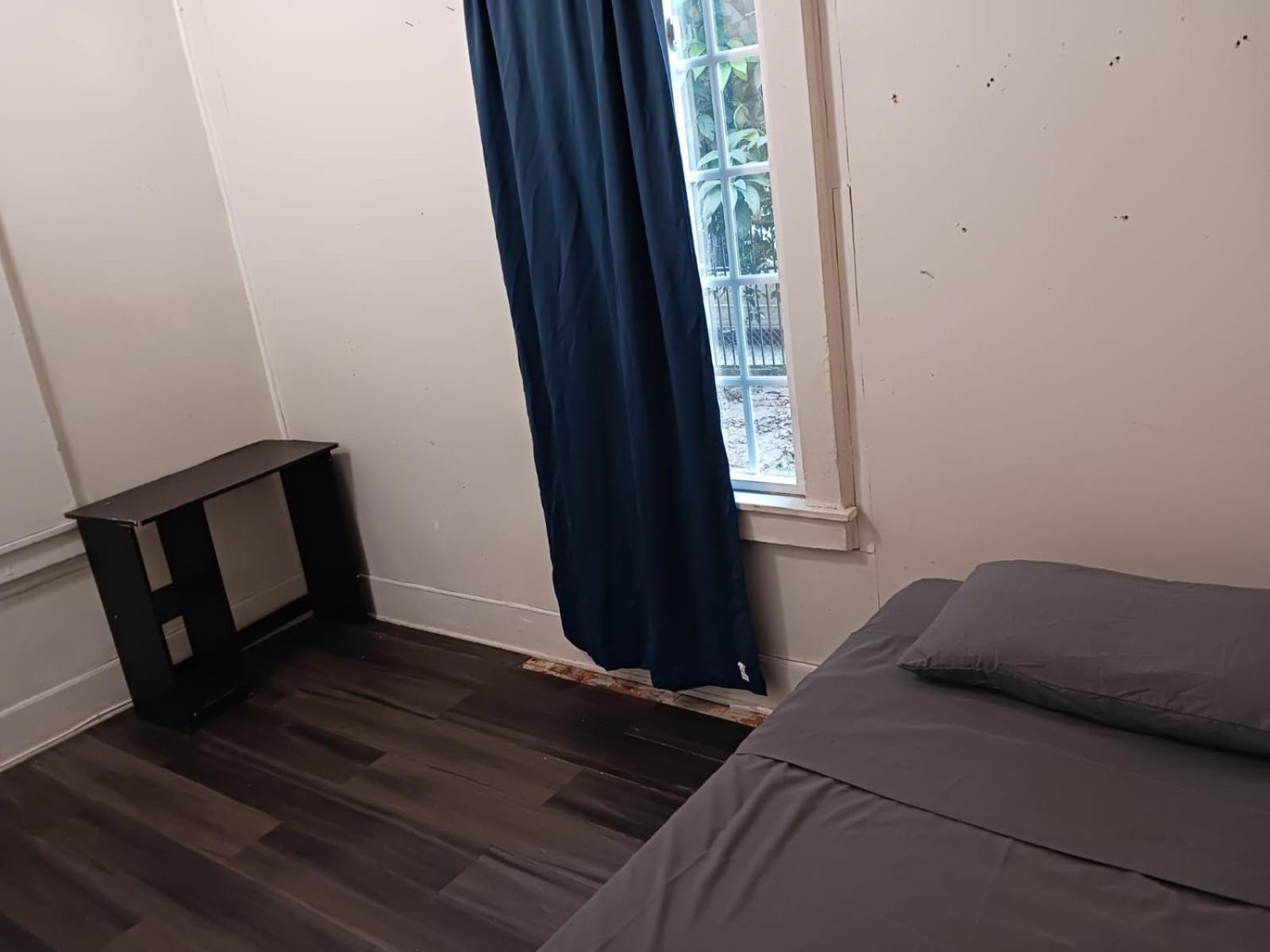 House Downtown Oc Santa Ana旅舍 外观 照片